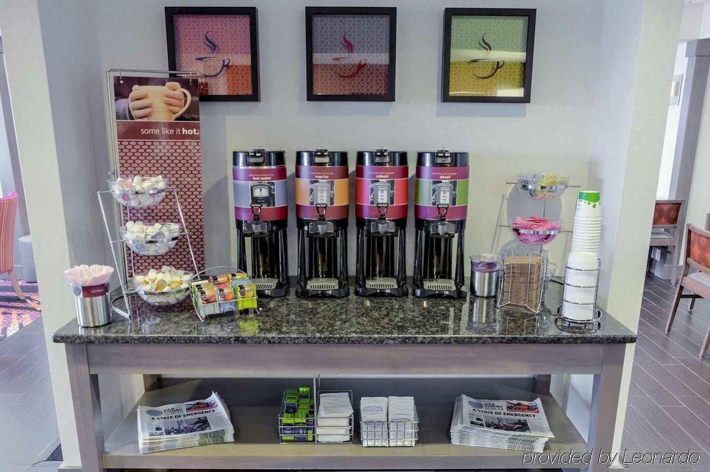 Hampton Inn Akron-South Bagian luar foto